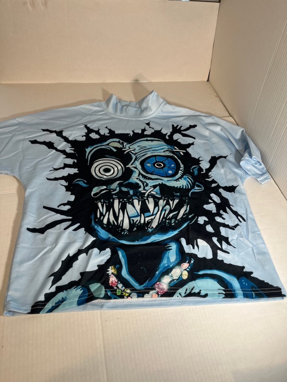 Manfinity l/blue black blue  face print  short sleeve T Shirt Men’s size small